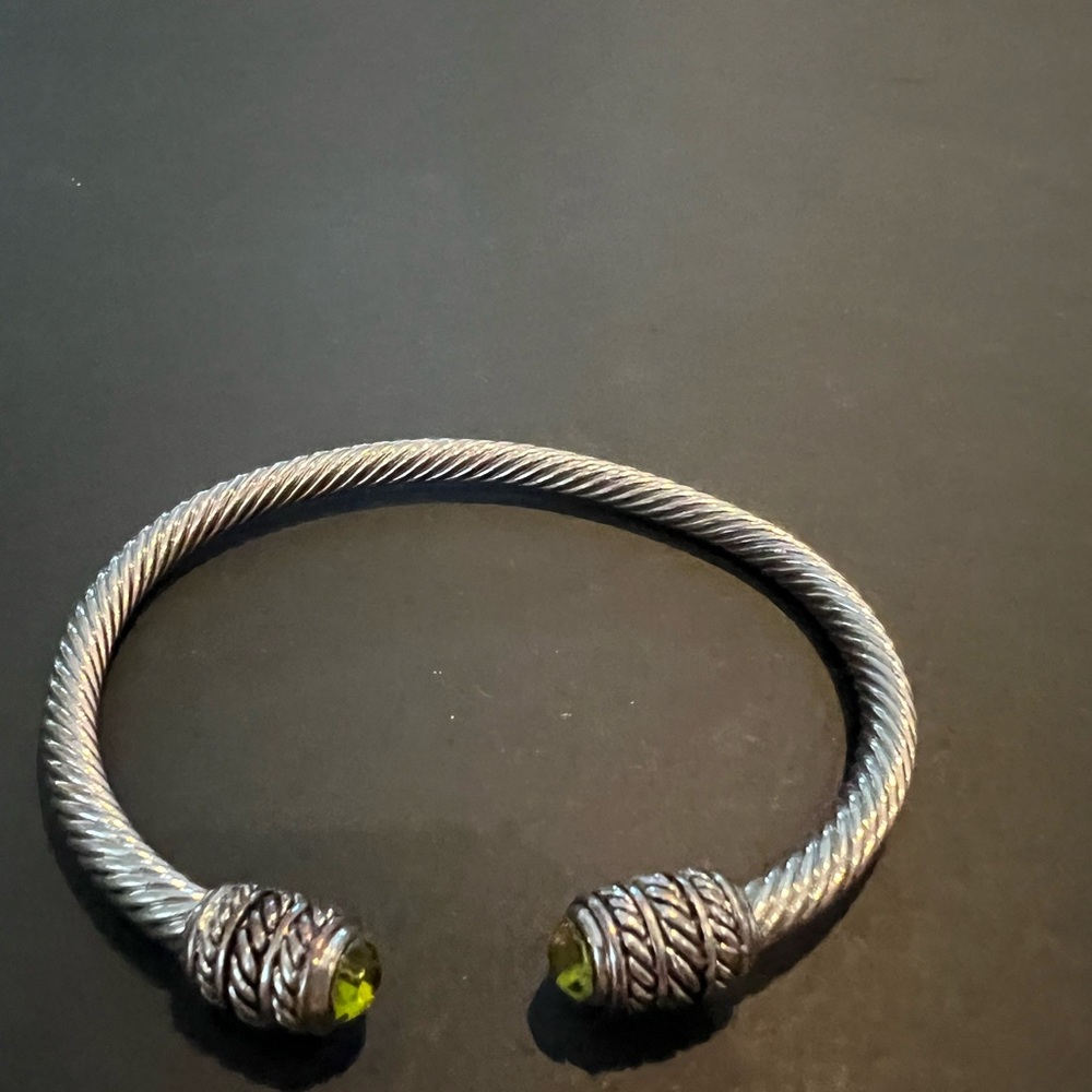 Silver mini bangle